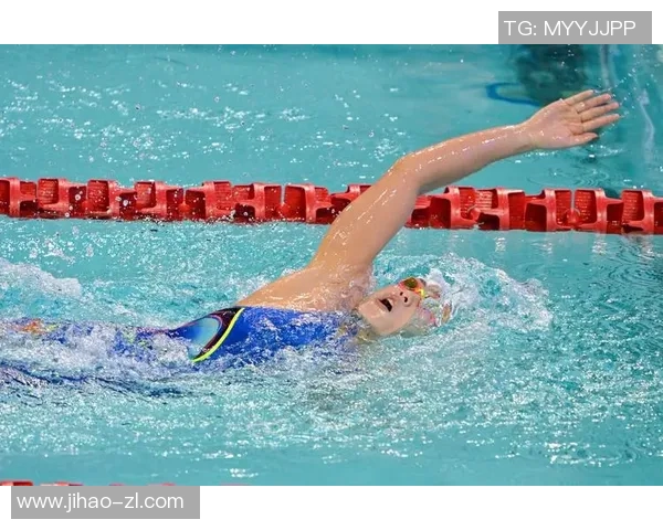 蝶泳比赛规则详解与技巧分析:从起跳到触壁的全程规范解析 蝶泳比赛规则详解与技巧分析:从起跳到触壁的全程规范解析